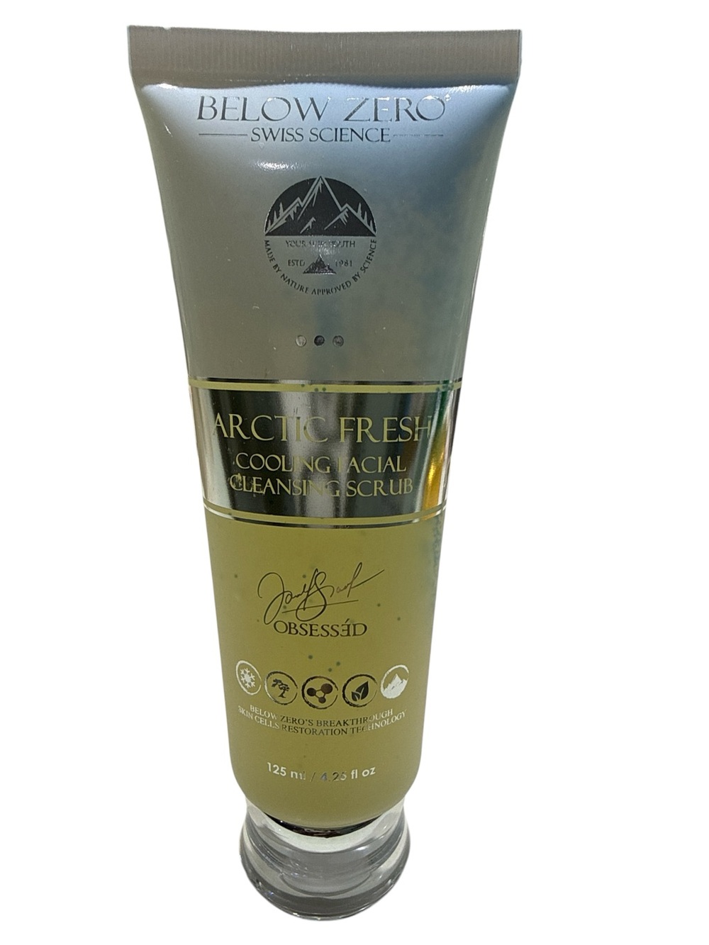 Arctic Fresh Cooling Facial Cleansing Scrub - Gold/Green